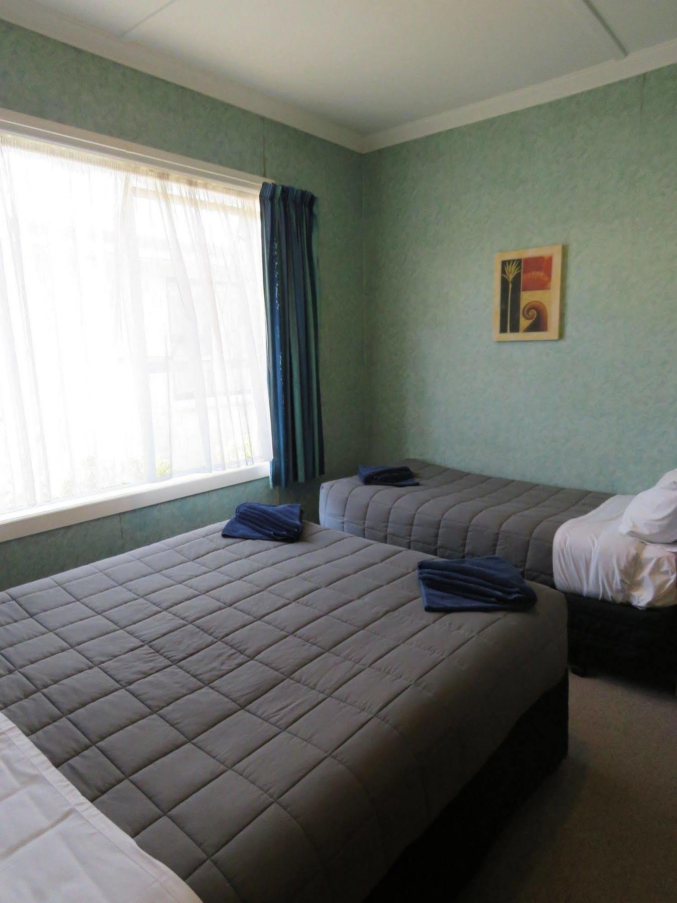 Yarrow Motel Invercargill Exteriör bild