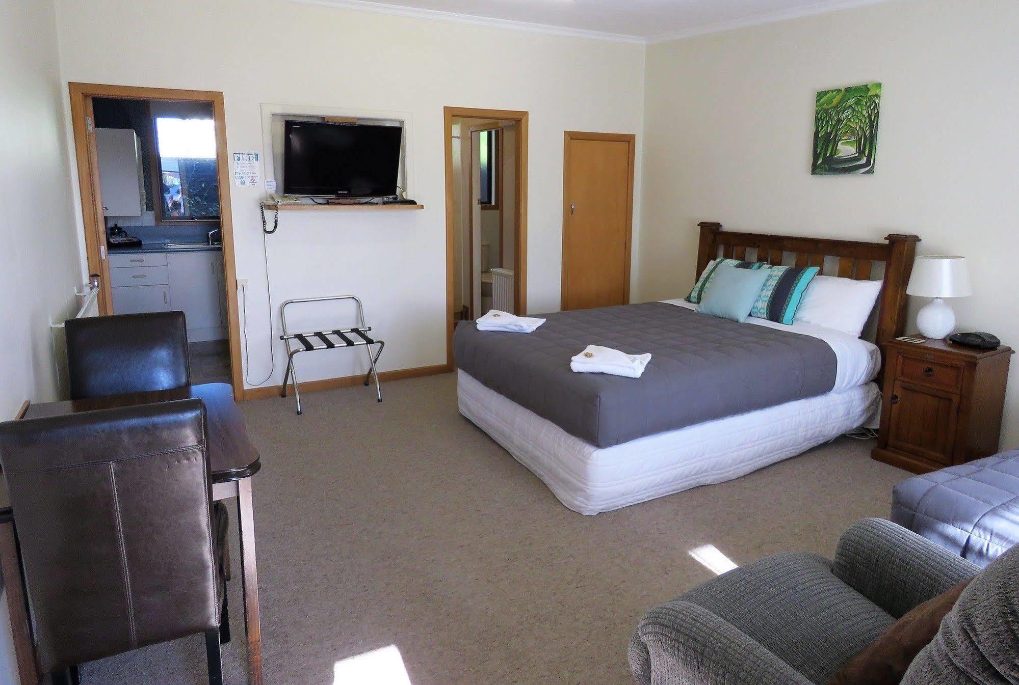 Yarrow Motel Invercargill Exteriör bild